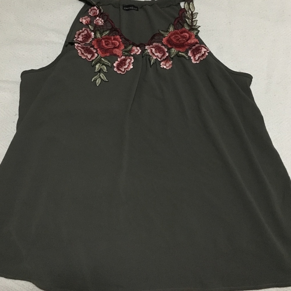 Sleeveless tank nwot